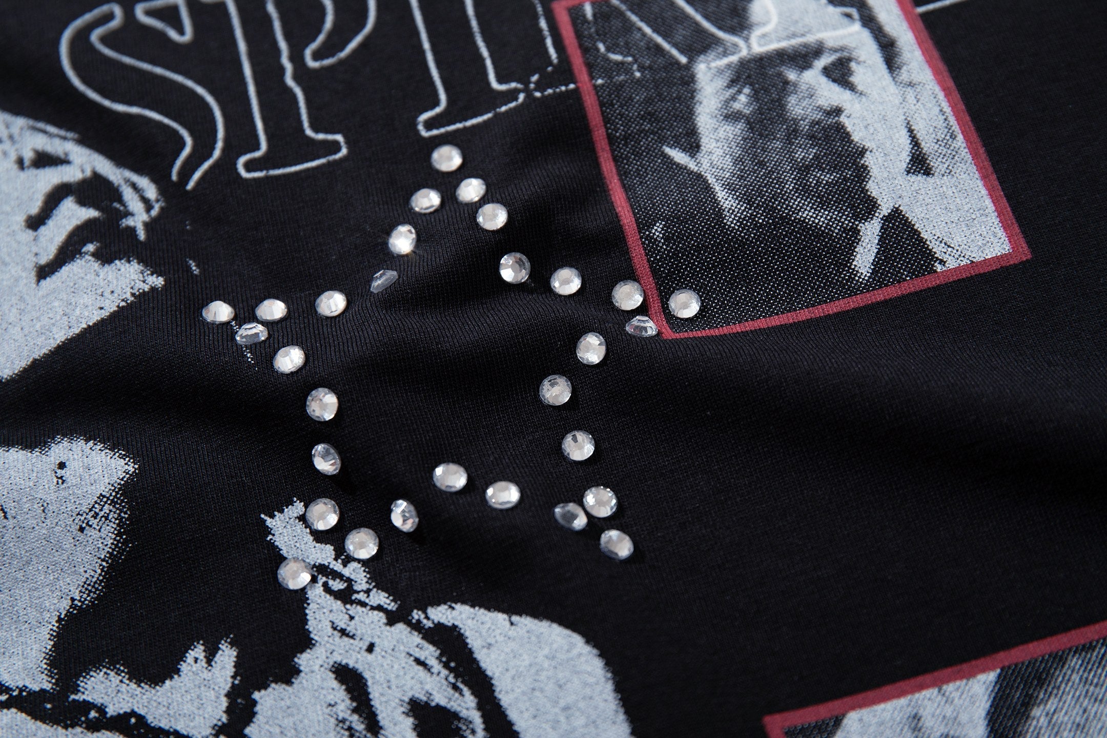 Omirad Free Spirit Graphic Tee