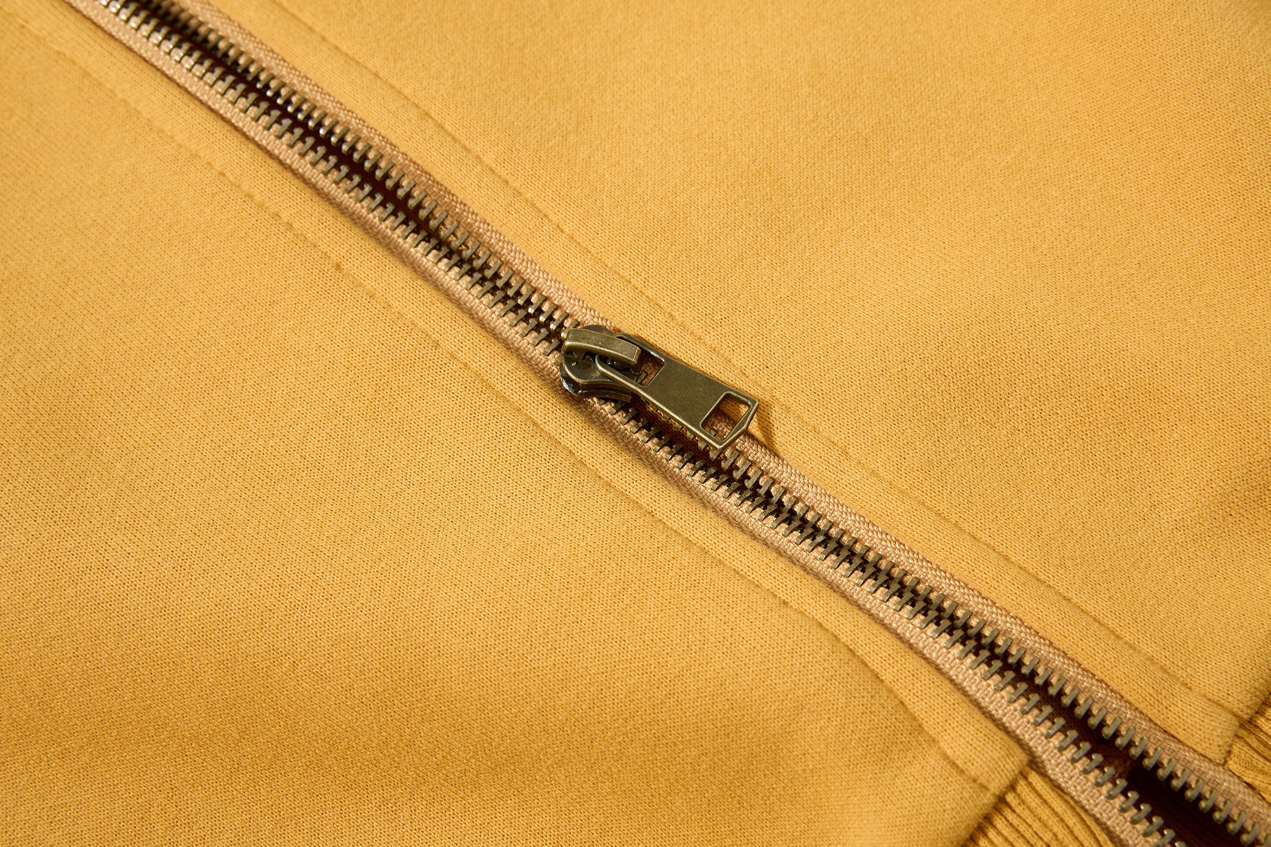 Omirad Vintage Graphic Zip Hoodie