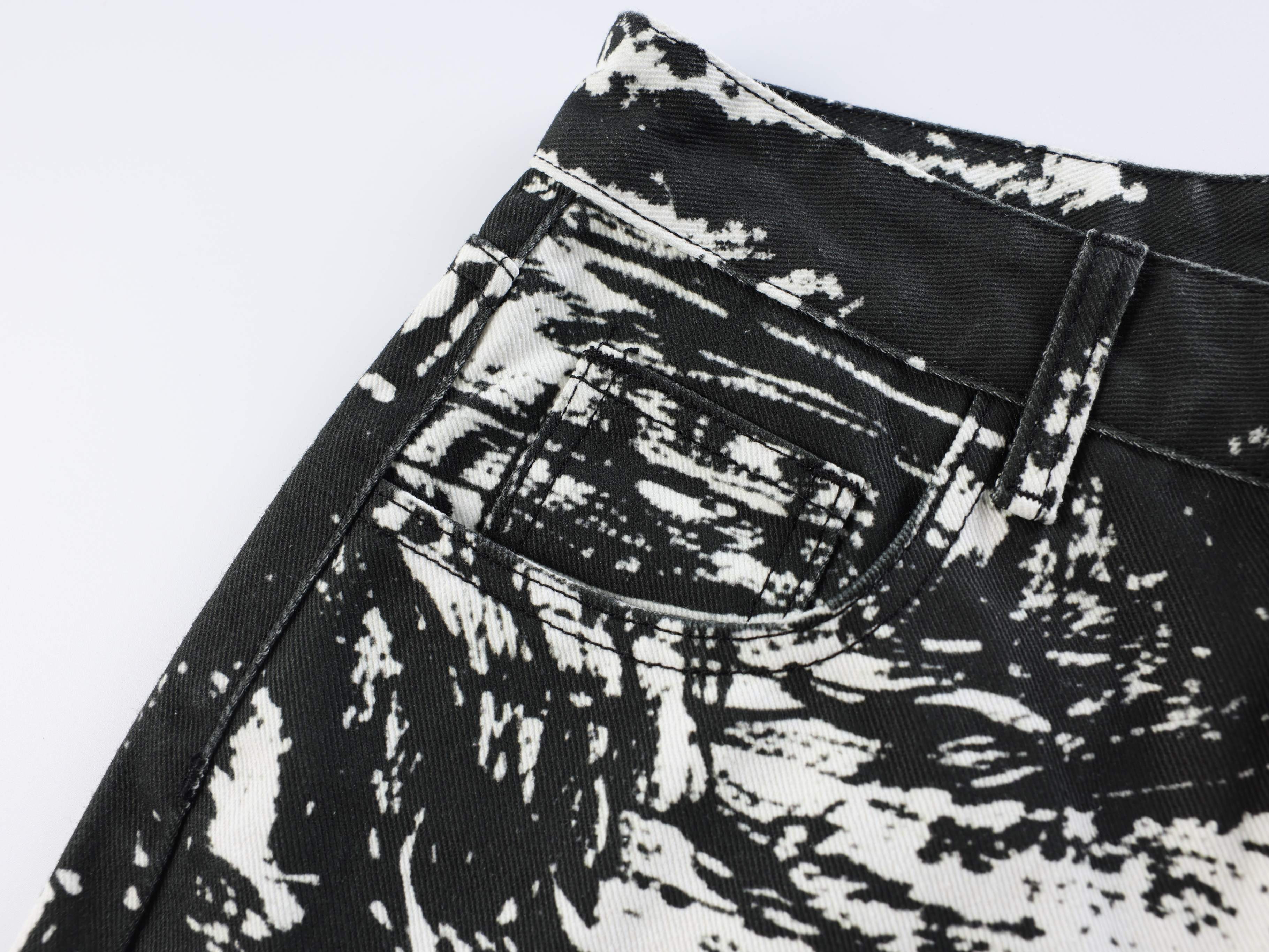 Omirad Monochrome Animal Print Wide-Leg Jeans