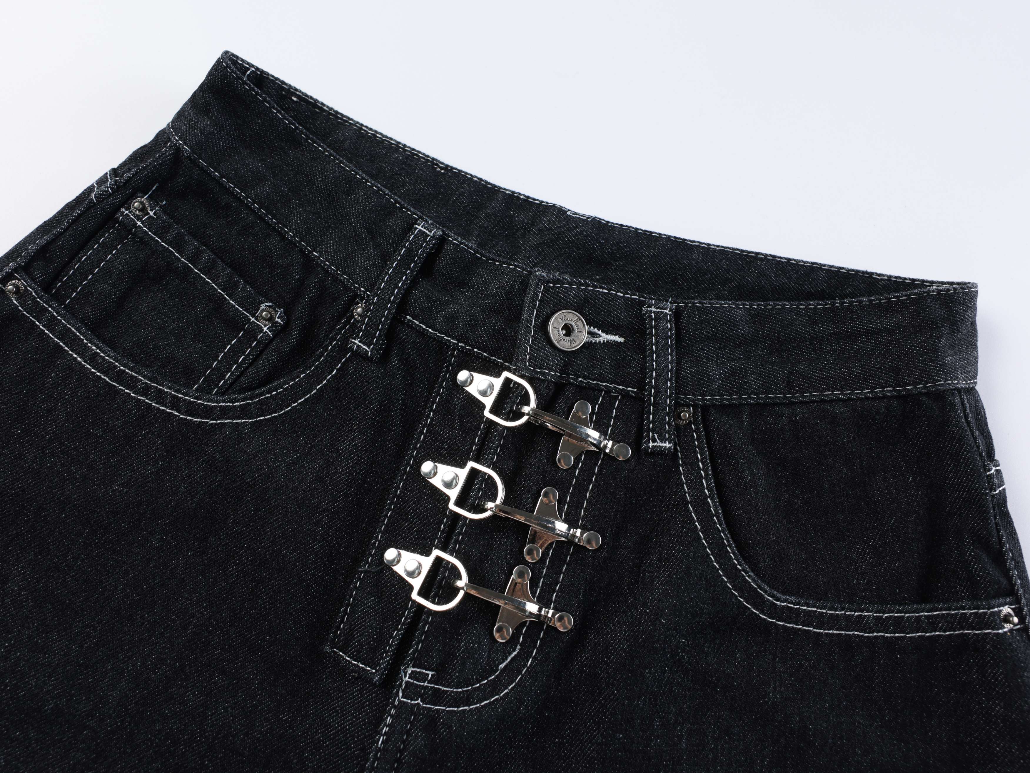 Omirad Wide-Leg Buckle Denim Shorts