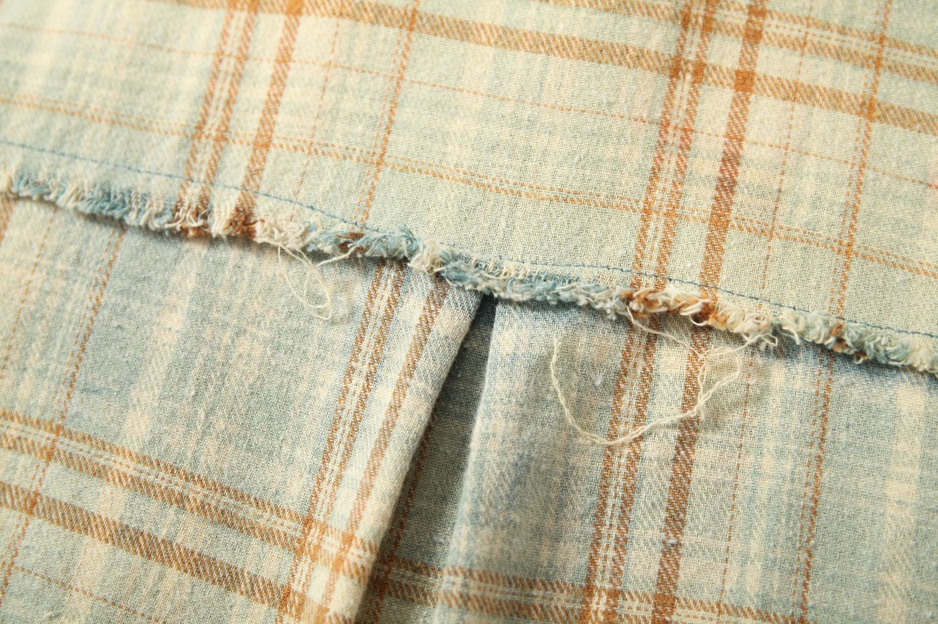 Omirad Gradient Plaid Shirt