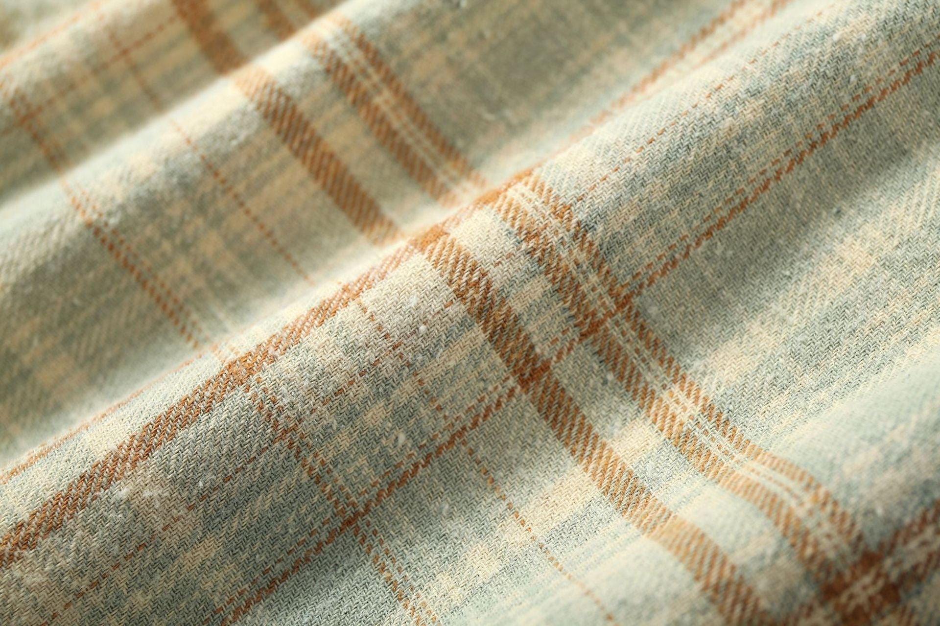 Omirad Gradient Plaid Shirt