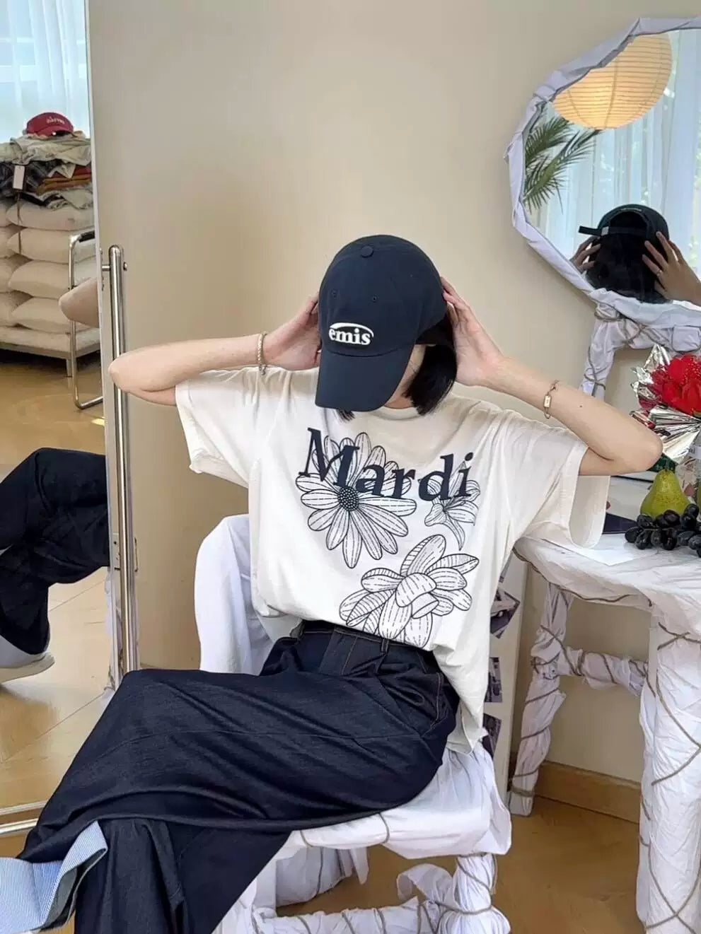 Mardi Three Flowers Graphic Summer Cotton Casual Tee