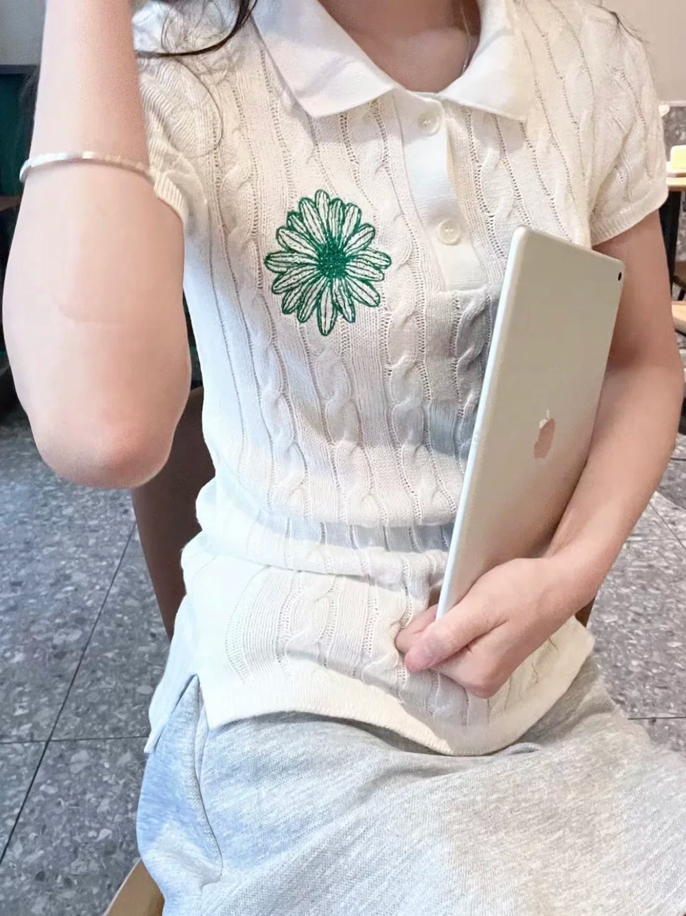 Mardi Embroidered Daisy Summer Cotton Slim Knit Polo