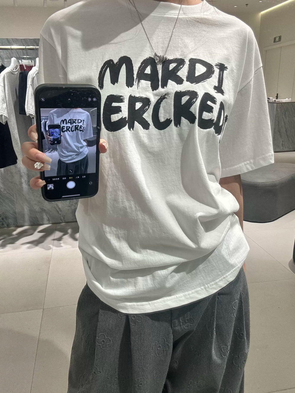 Mardi Graffiti Letter Graphic Summer Cotton Casual Tee