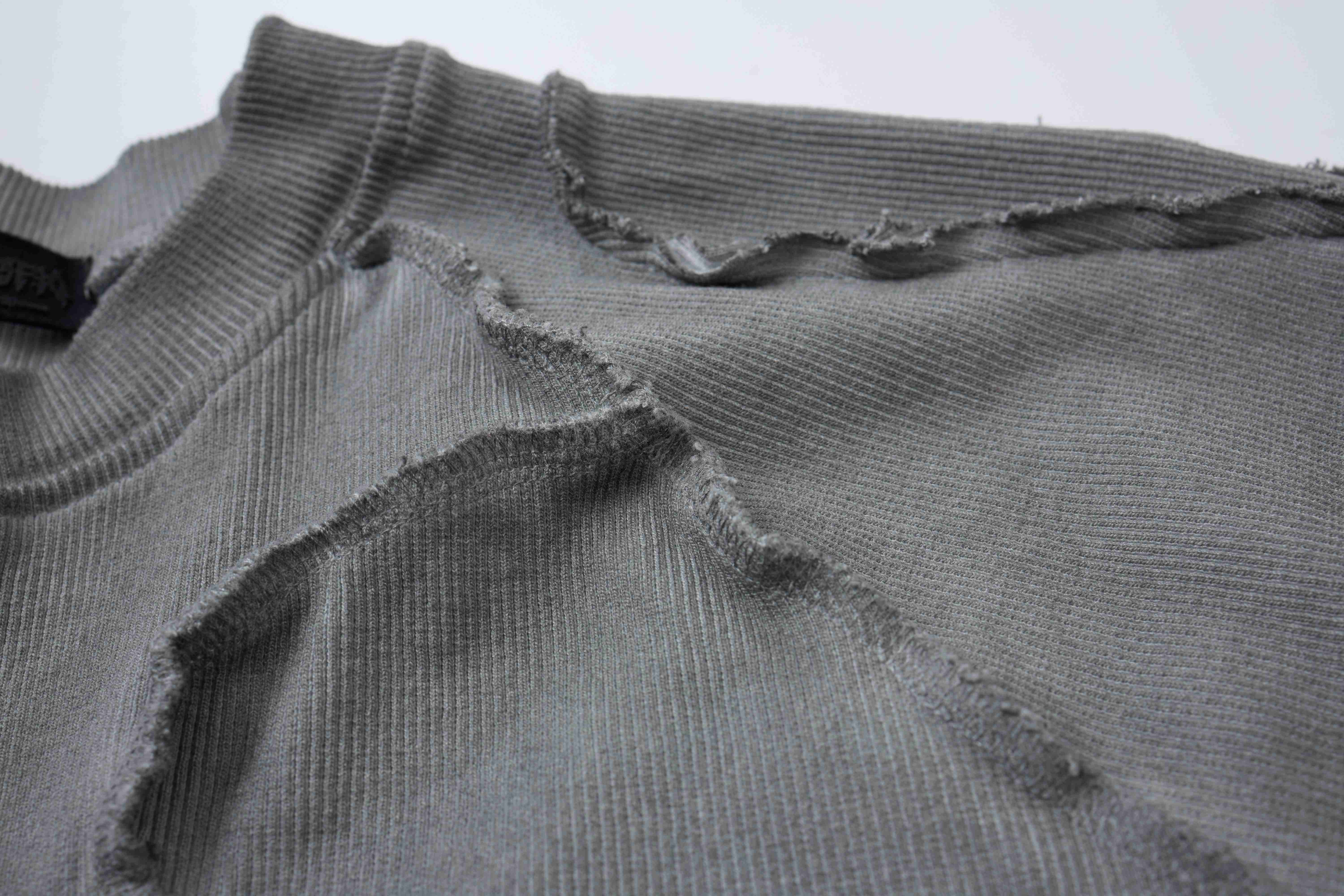 Omirad Raw Seam Compression Tee