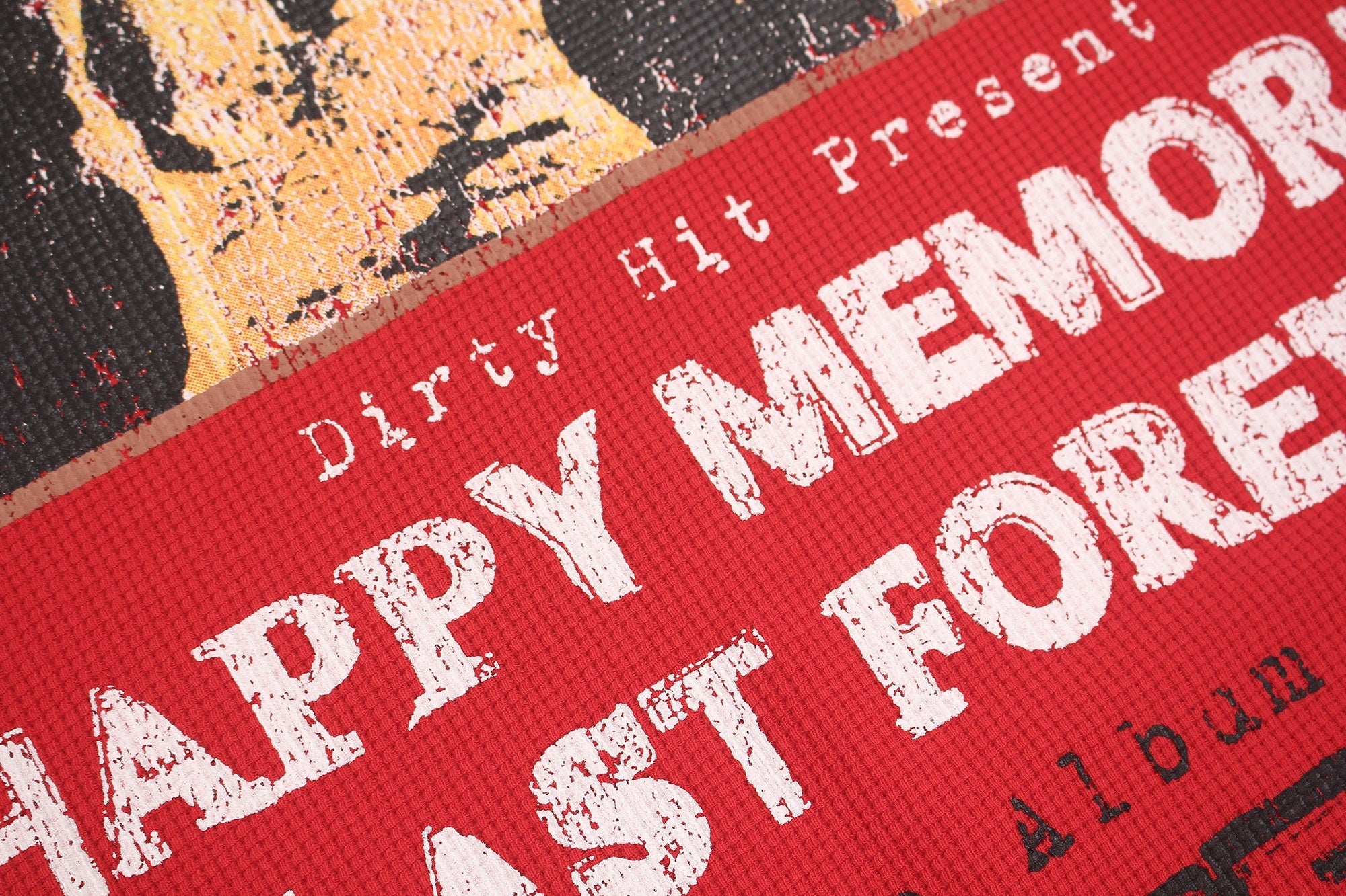 Omirad “Happy Memories” Graphic Tee