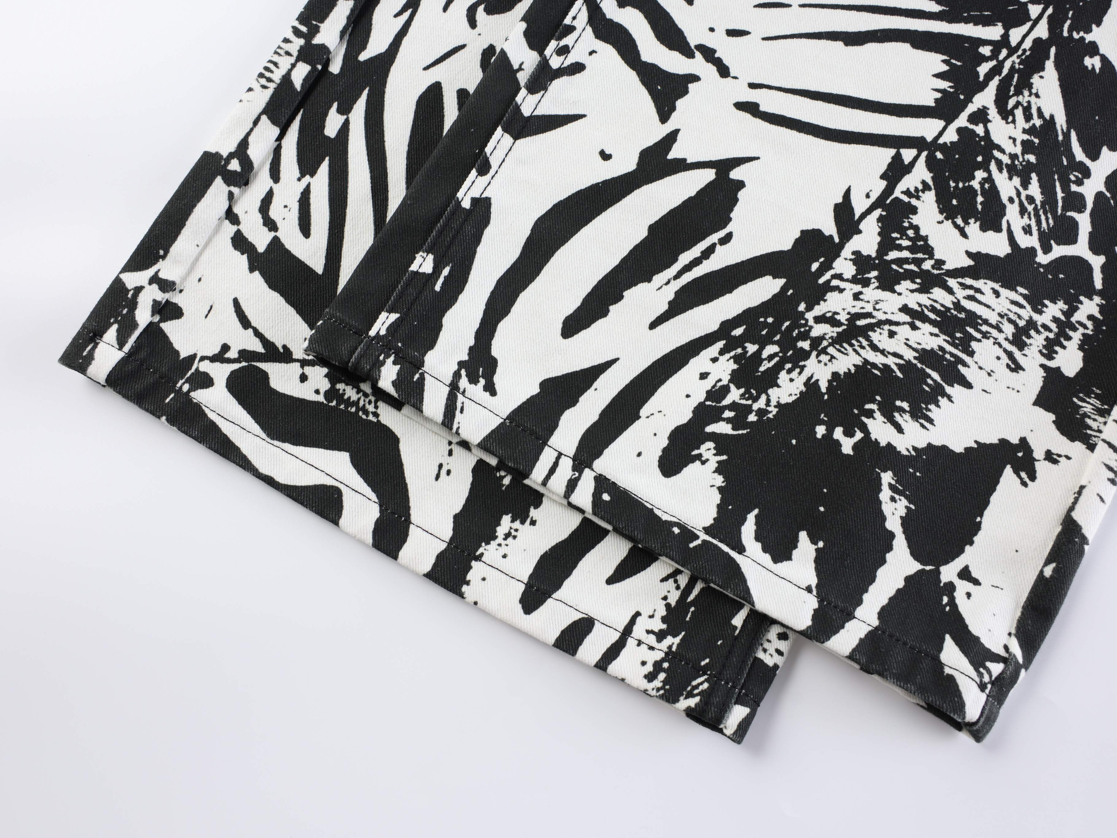Omirad Monochrome Animal Print Wide-Leg Jeans