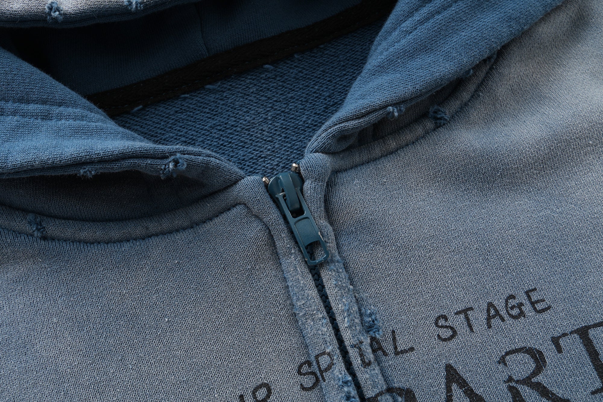 Omirad Vintage Graphic Zip-Up Hoodie
