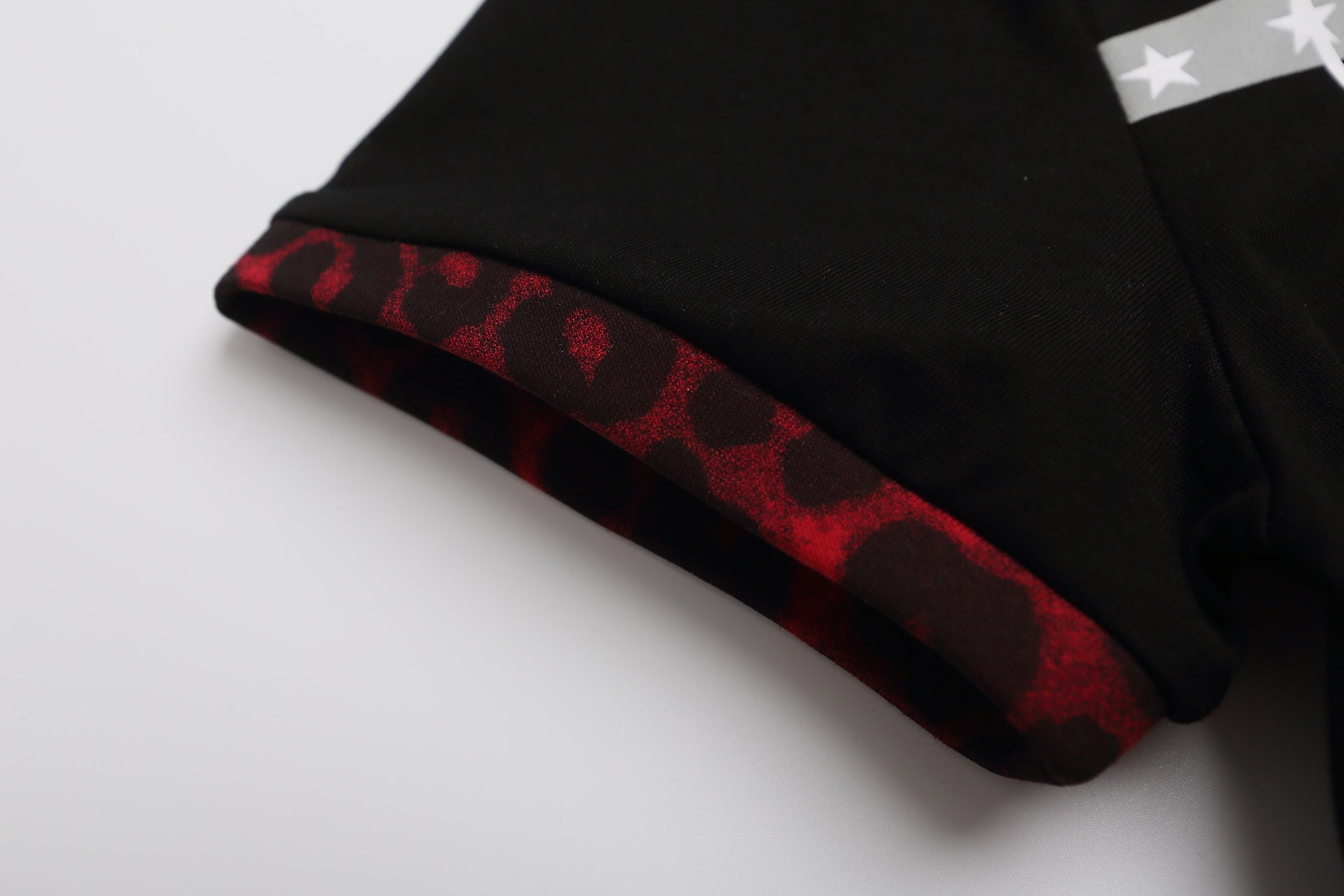Omirad Leopard Collar Graphic Polo Shirt