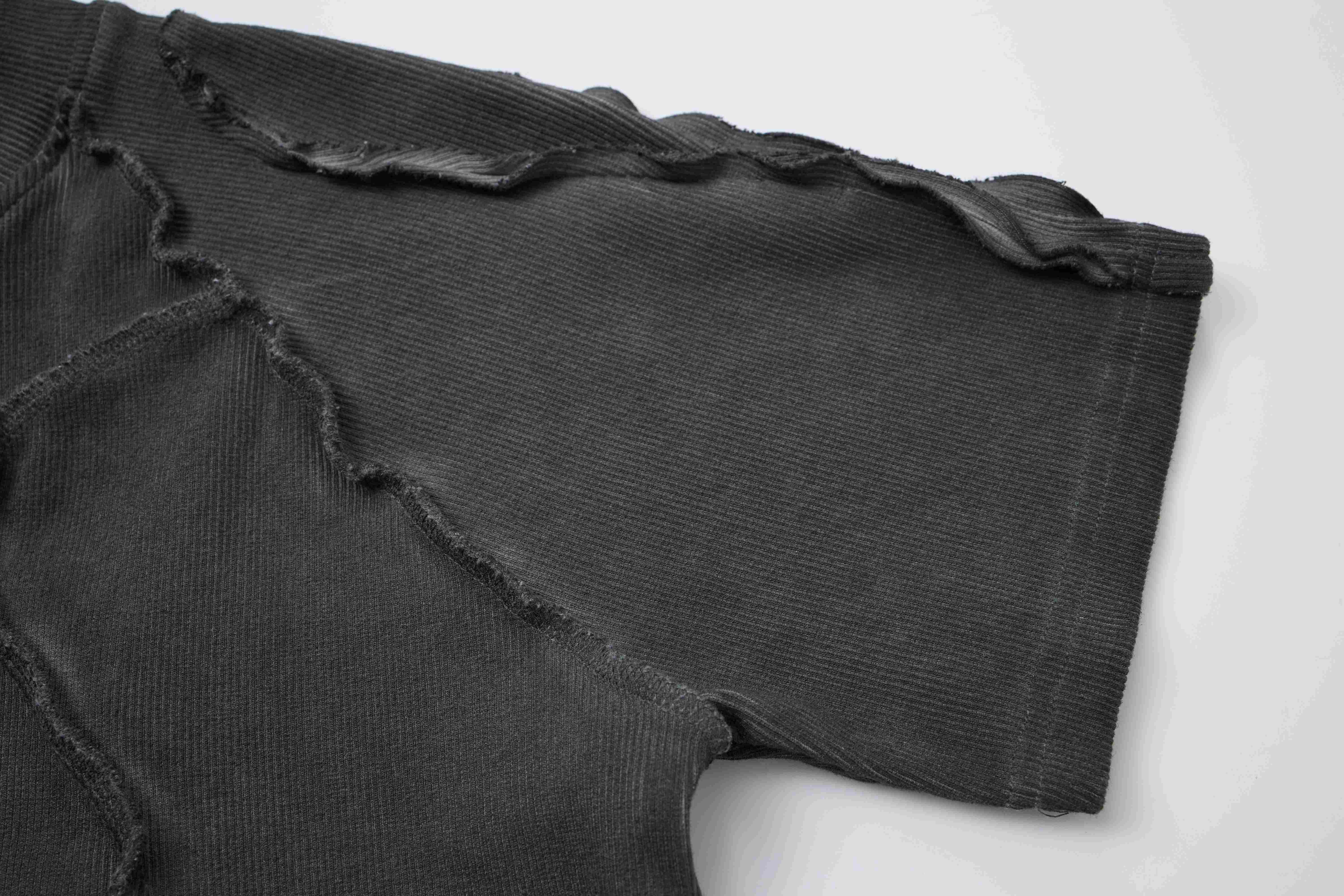 Omirad Raw Seam Compression Tee