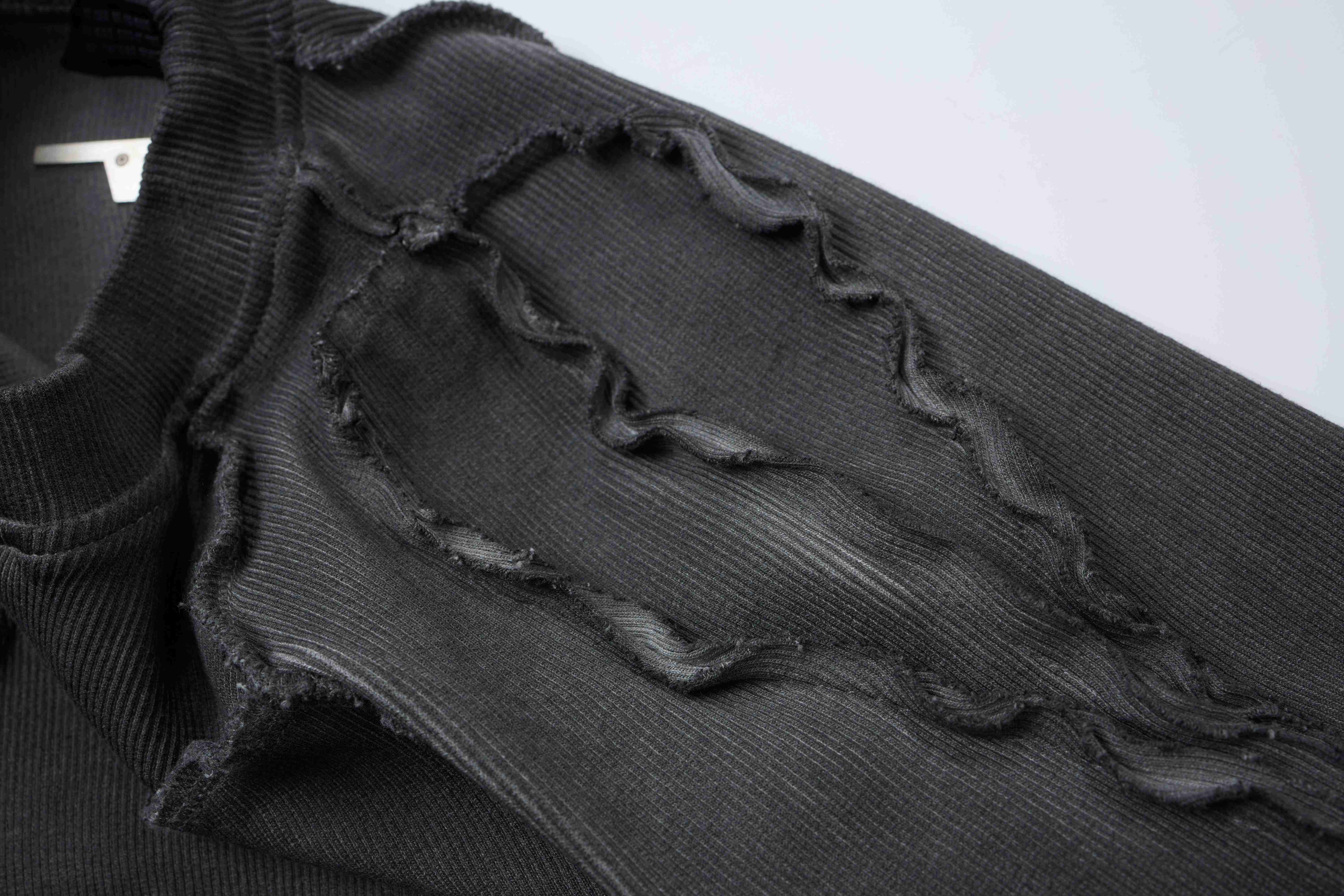 Omirad Raw Seam Compression Tee