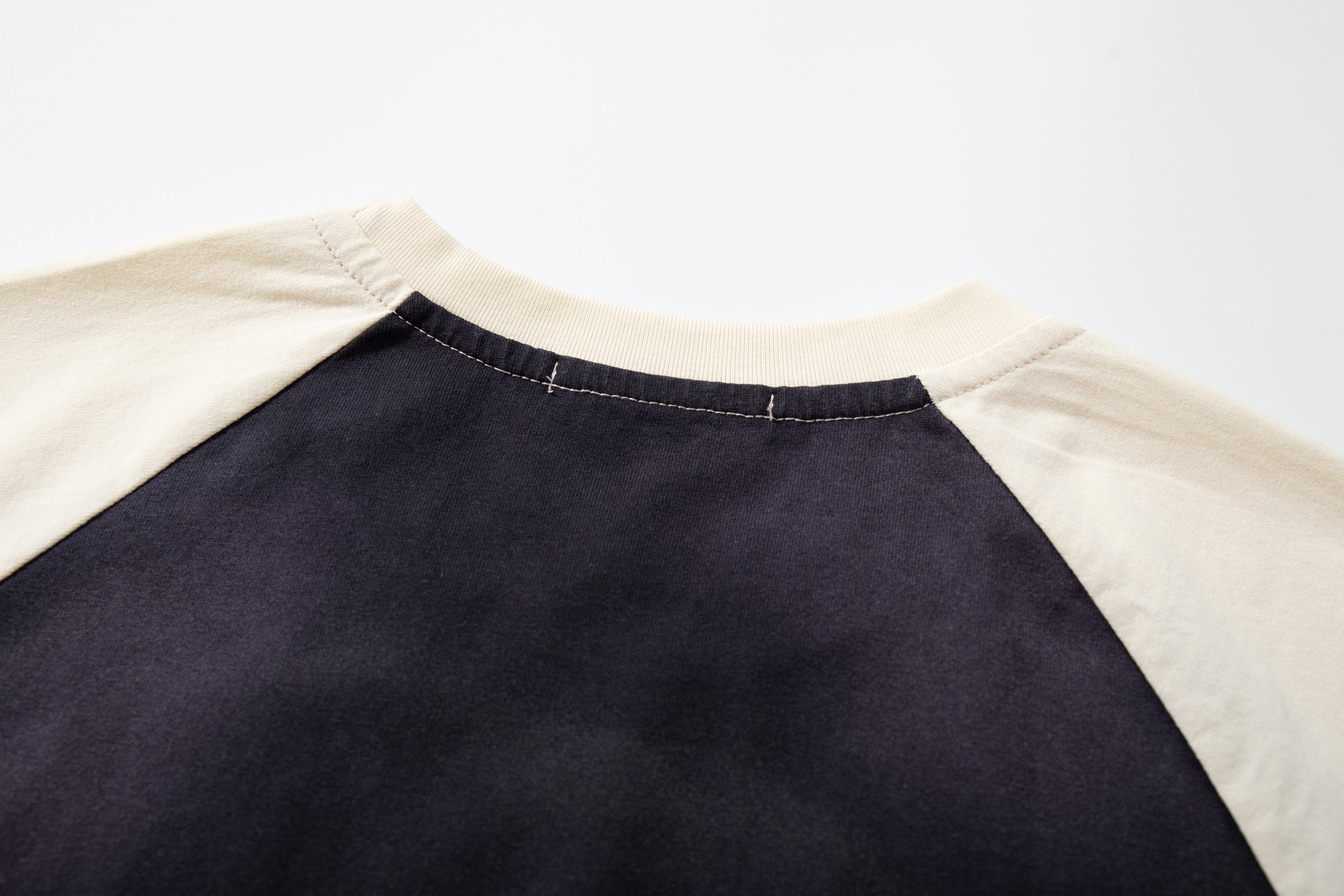 Omirad Vintage Raglan Band Tee