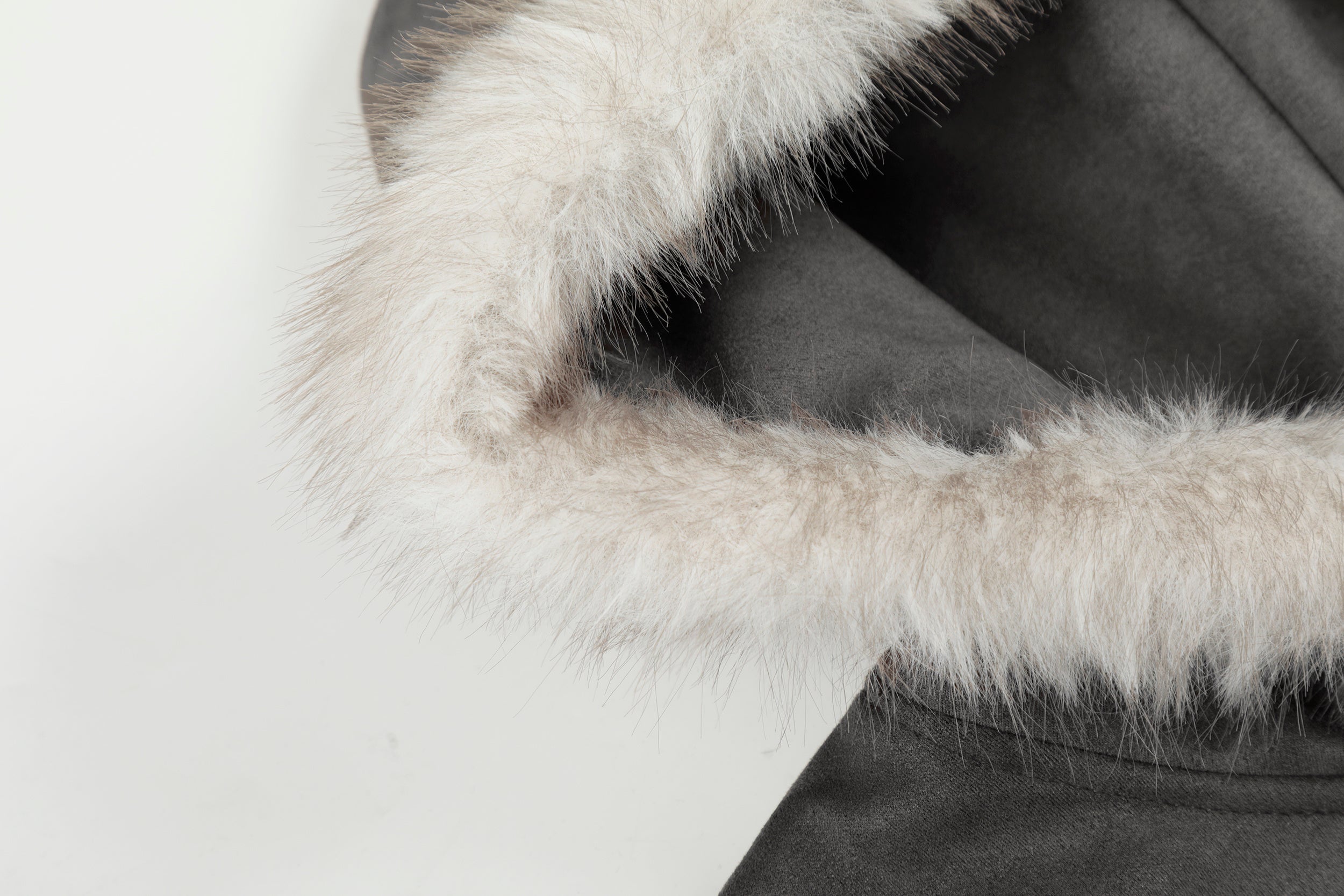Omirad Graphic Faux-Fur Hooded Zip Jacket